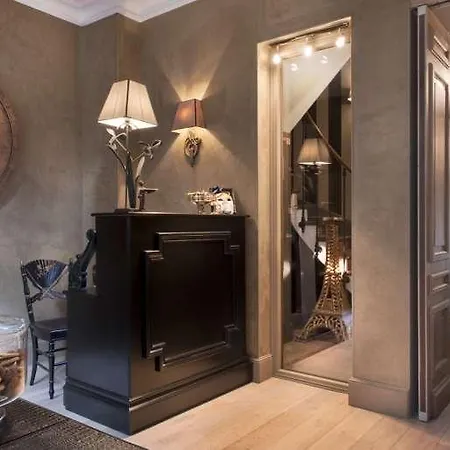 Glamour 3* Paris