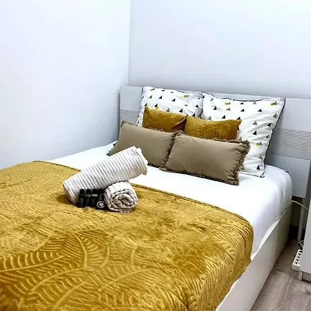 Exceptionnelle Maison De ✧cour Privee ✧metro Apartment *