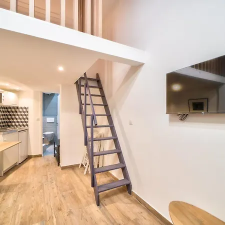 Guestready - Cosy 1-bedroom In The 18th District Apartment Paris
