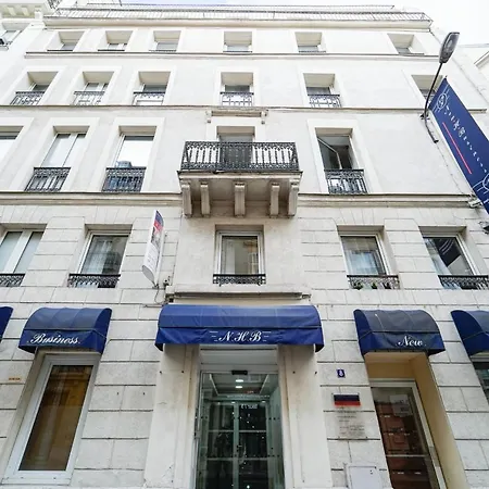 Apartment Quartier Montmartresaint Lazarelafayette Paris