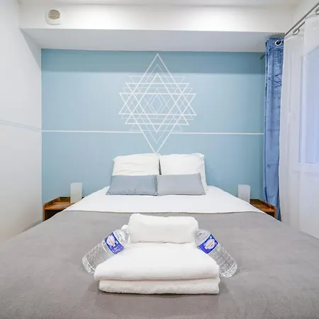 Cosy Studio In The 8th Neighborhood Apartment