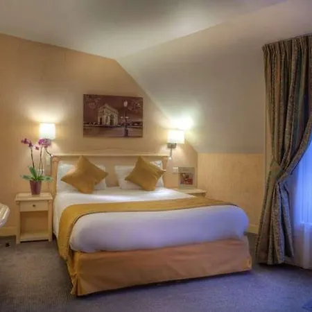 Hotel Louvre Sainte Anne 3*