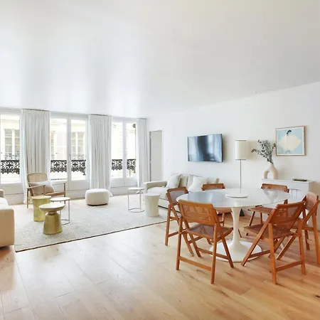 Apartamento In The Center Of By Prestige *