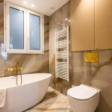 Newly Rebuilt By Architect - Center Of Apartment Paris