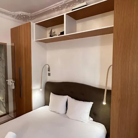 Raynouard Apartment * París
