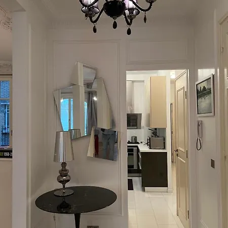 Raynouard Apartment * París