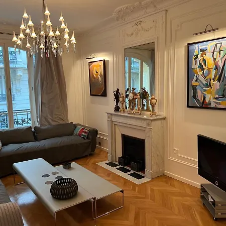Raynouard Apartment Apartahotel