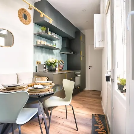 New Eiffel Tour ! Splendid In The Heart Of Apartment