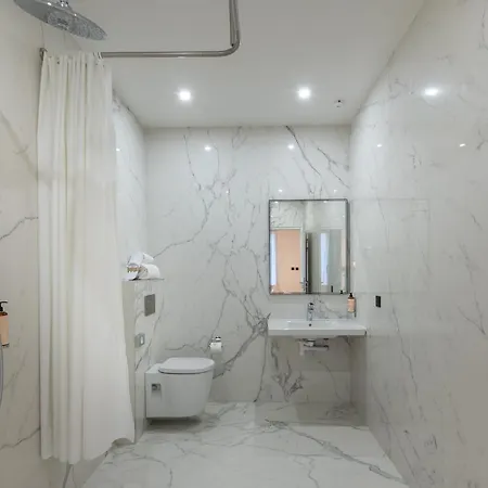 Hotel Au Coeur De Republique 3*