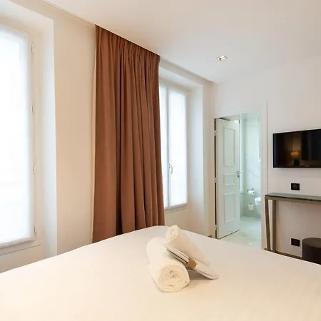 Hotel Au Coeur De Republique Paryż