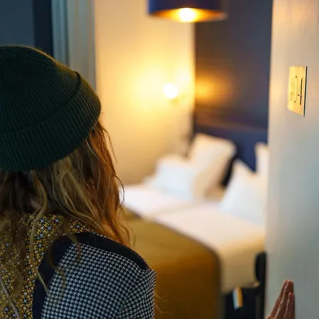 Clarisse Hotel