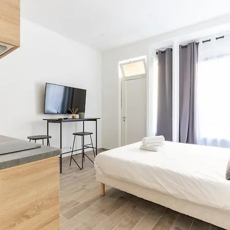 Apartment Hsh Ballu - Saint-lazare Cosy Studio Paris