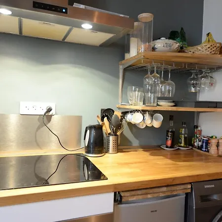 Apartamento Superb Studio For 2 In París