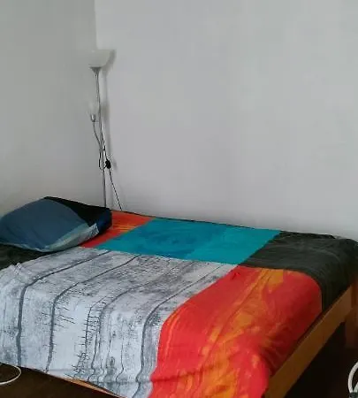 Private Iii For 1 Person Maximum In Our Family In 10, Near La Gare Du Nord * Paris