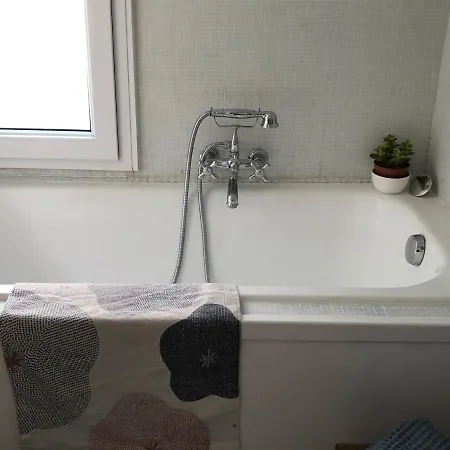 Apartament Petit Lumineux Et Atypique Paryż