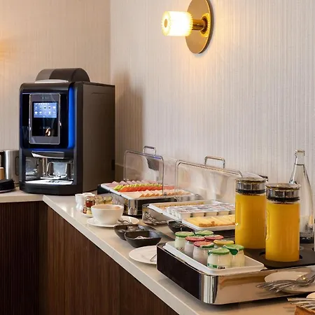 Moderniste Hotel Paris