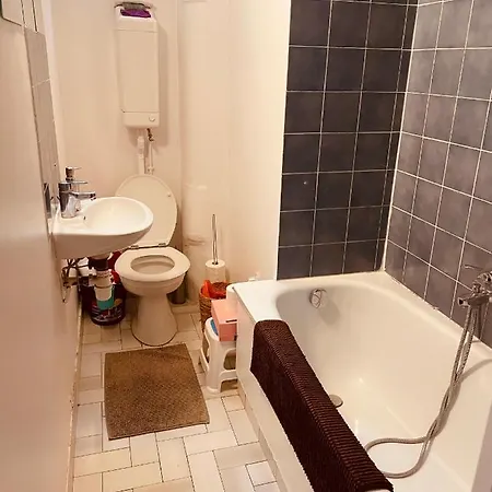 11 Voltaire : Apt 40m2-3p Chaleureux Et Cosy Apartment Paris