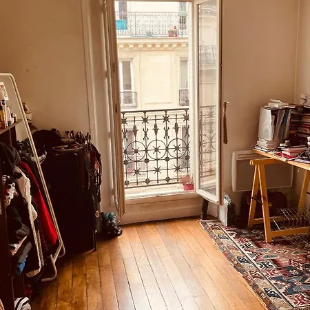 11 Voltaire : Apt 40m2-3p Chaleureux Et Cosy Paris