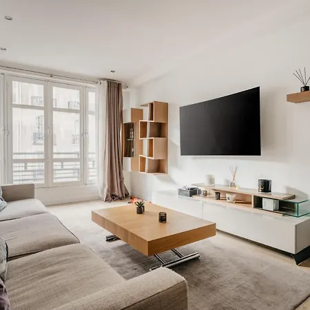 Courcelles Etoile Apartment *