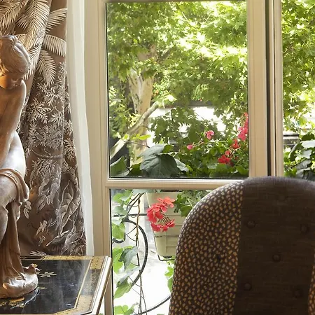 Au Manoir Saint Germain 4*
