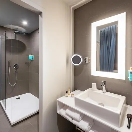 Hotel Novotel 20 Belleville Paris