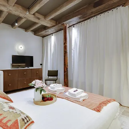 Appartement Cmg - Amazing Duplex 2br/6p - Le Marais Paris