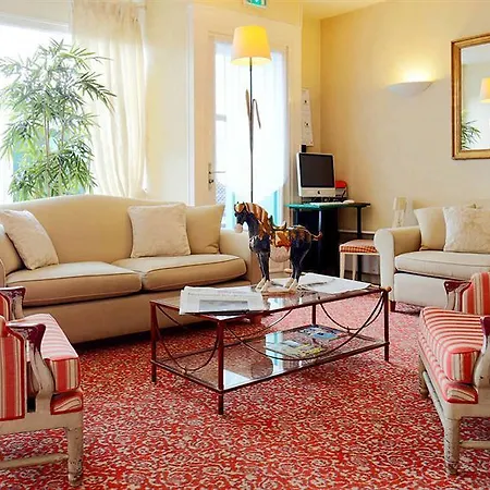Hotel Delambre