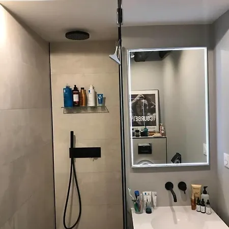 Apartment Hostnfly Apartments - Beautiful Renovated Apt In The Maraispompidou Paris