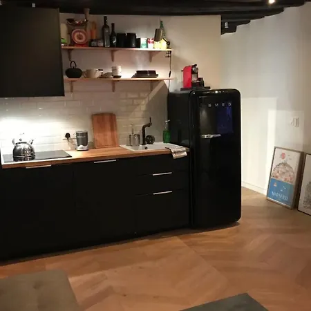 Hostnfly Apartments - Beautiful Renovated Apt In The Maraispompidou * Paris