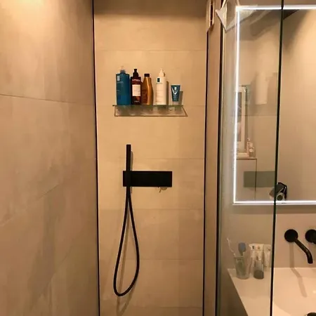 Hostnfly Apartments - Beautiful Renovated Apt In The Maraispompidou Apartment Paris