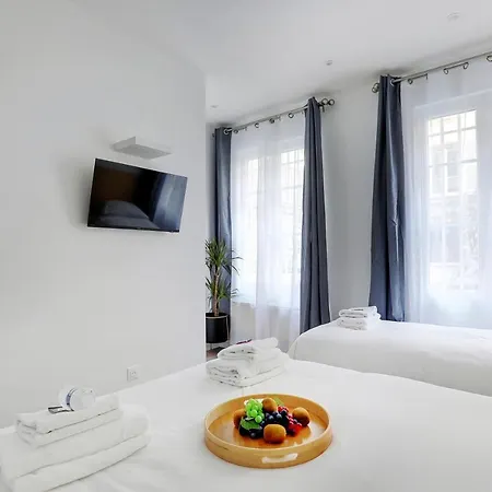 Charming -1br-5p - Republique Paryż