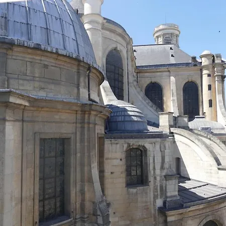 84m² - Quartier St Germain Des Près * Parigi