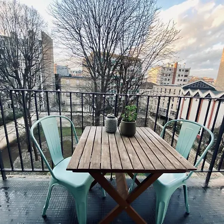 New, Appartement Au Calme, Balcon Sur Parc Prive Paris