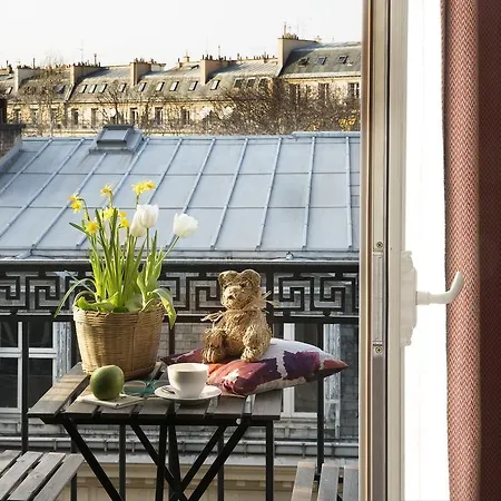 Hotel Le Petit Chomel Paris