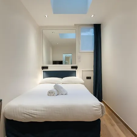 Au Coeur De Republique Hotel Paris