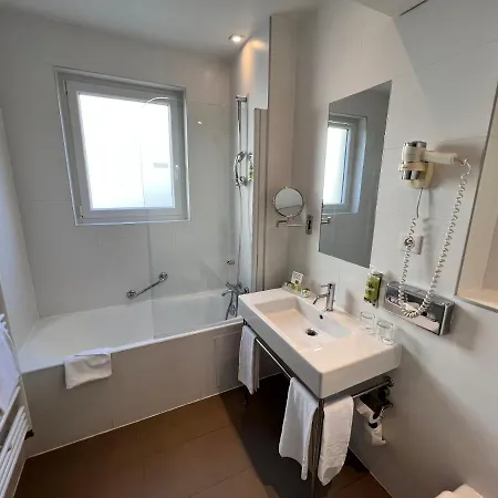 Paris-auteuil By Ihg Hotel