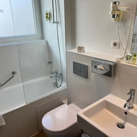 Paris-auteuil By Ihg 3*