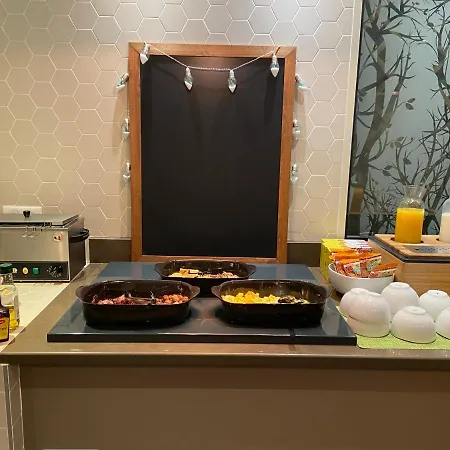Paris-auteuil By Ihg Hotel 3*