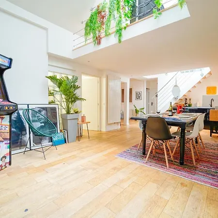 Happy Loft With Coworking & Office Apartment