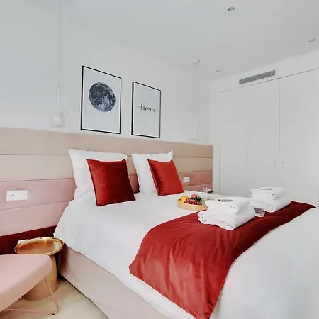 Apartment Charming - 2br-6p -in The Heart Of *