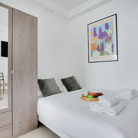 Cmg Studio Place Voltaire *