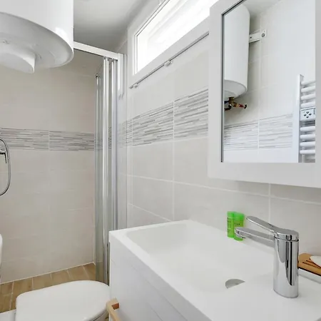 Apartment Cmg Studio Place Voltaire