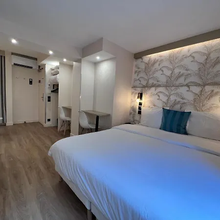 Hotel Nation Montmartre Paris