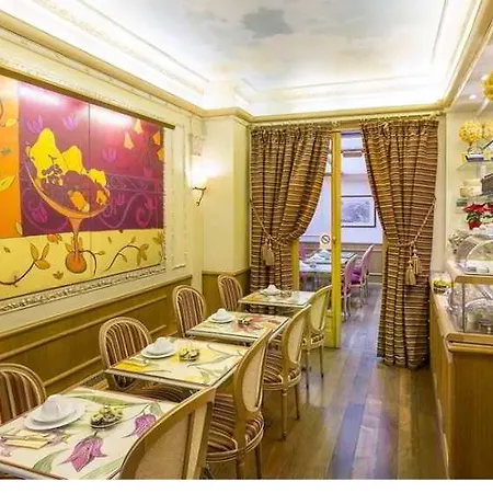 Hotel Gavarni