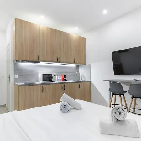 Apartment Hsh Lemercier-batignolles Cosy Studio 2p