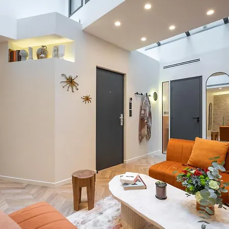 Appartement New Art Gallery Loft In The Heart Of 15 Parijs