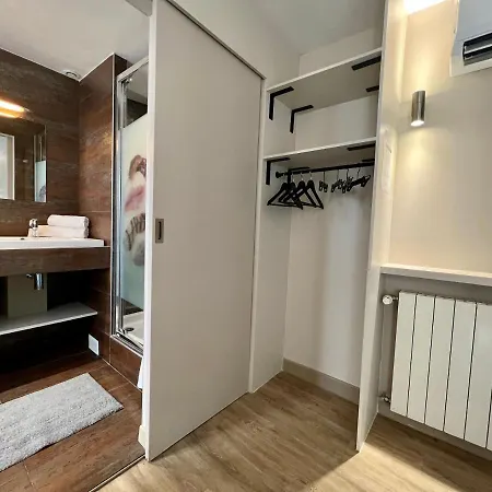 Hotel Nation Montmartre Paris
