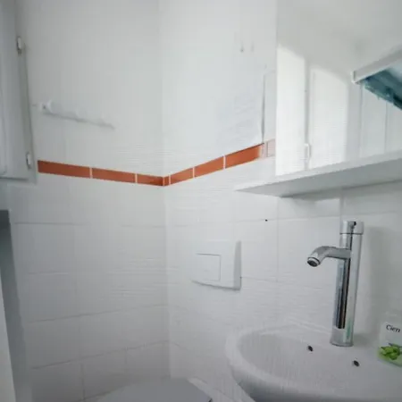 ++++ Privee Arc De Triomphe / Private Arc De Triomphe ++++ Homestay *
