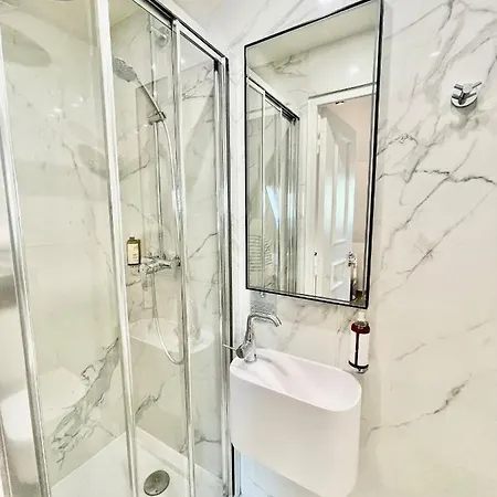 Au Coeur Des Arts Et Metiers Hotel Paris