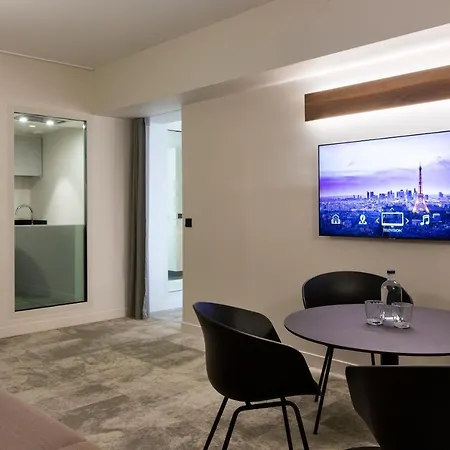 Pullman Montparnasse Hotell 4*
